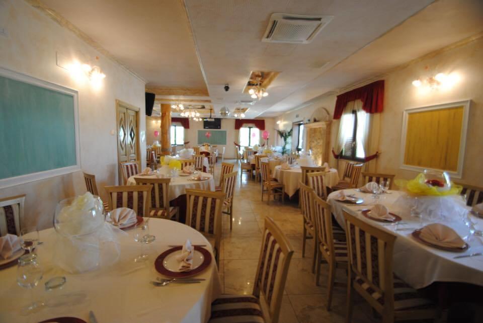 Hotel Il Salice Civitella Del Tronto Exterior foto